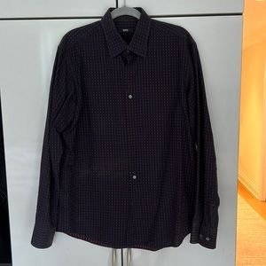Hugo Boss button down men’s shirt, dark purple with pink dots